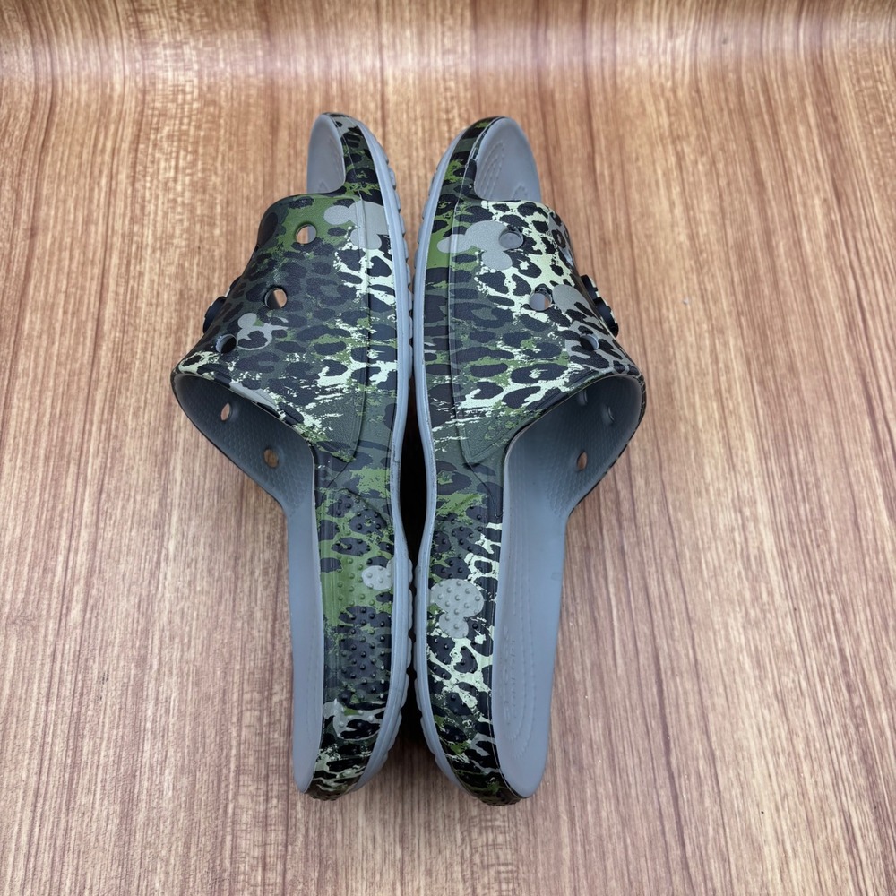 Crocs Disney Mickey Mouse Slide Sandals Womens 6 Mens 4 Green Animal Print Camo - Picture 5 of 7